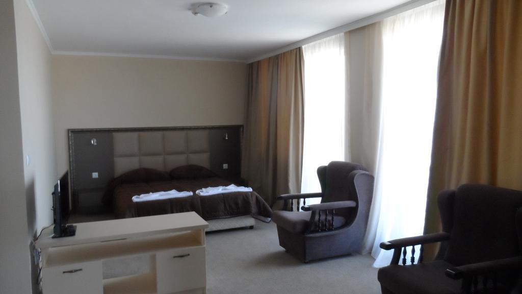 Kamenec Hotel Νεσέμπαρ Δωμάτιο φωτογραφία