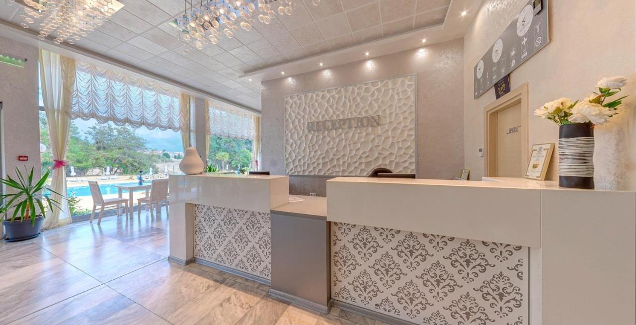 Kamenec Hotel Νεσέμπαρ Εξωτερικό φωτογραφία