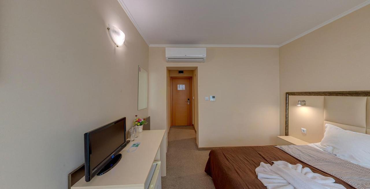 Kamenec Hotel Νεσέμπαρ Εξωτερικό φωτογραφία