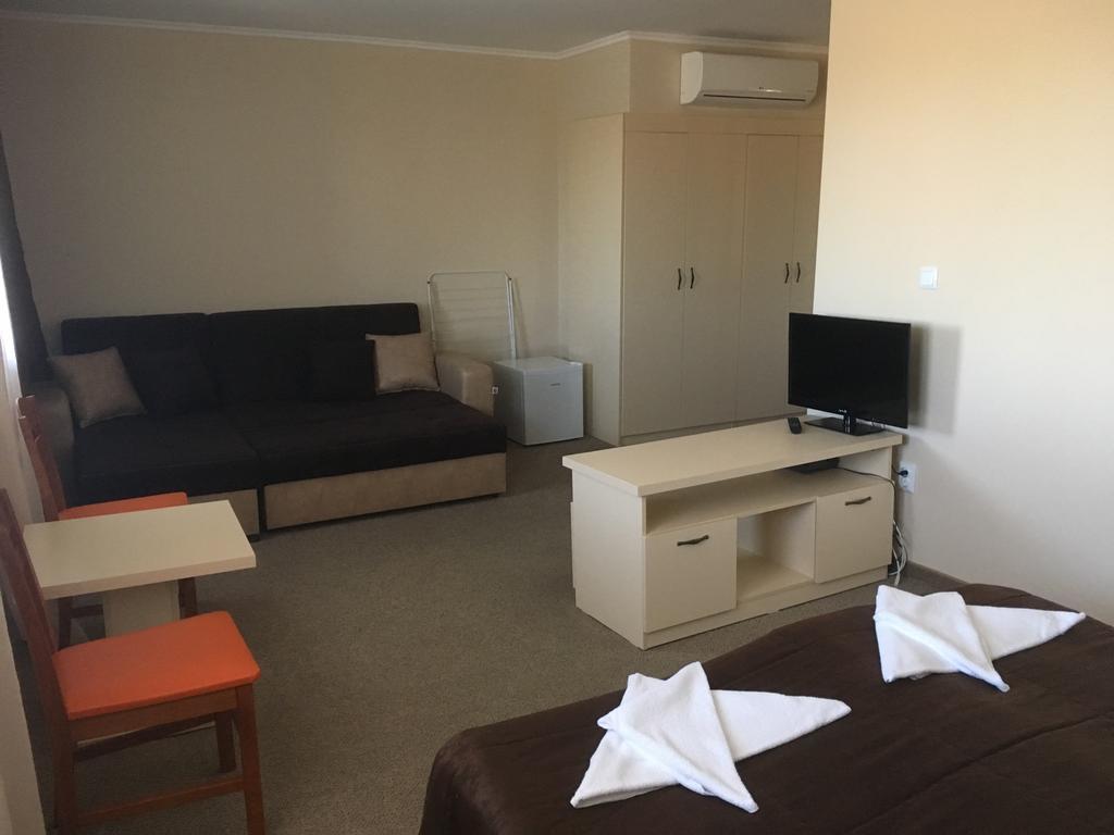 Kamenec Hotel Νεσέμπαρ Εξωτερικό φωτογραφία